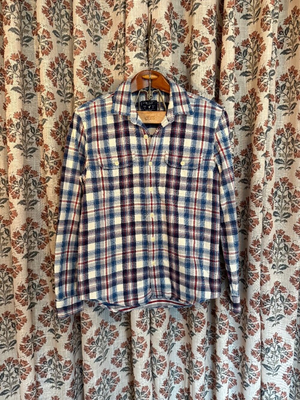 Men's American Eagle Outfitters Flannel Button Down Shirt Medium